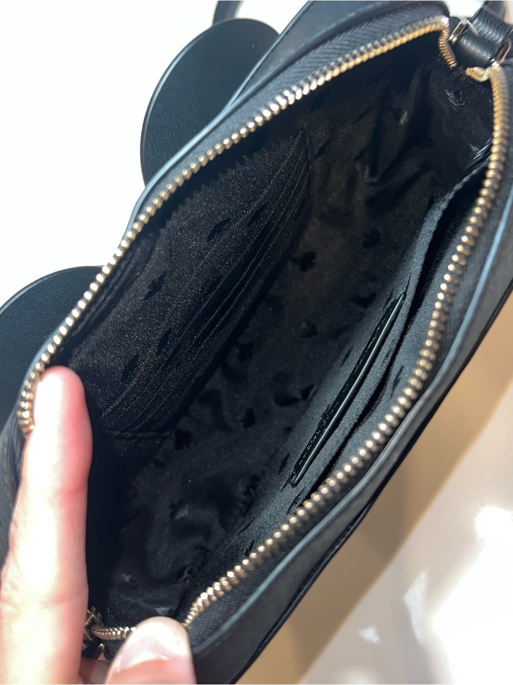 Kate Spade x Disney Minnie Mouse Camera Bag Crossbody - Picture 8 of 10
